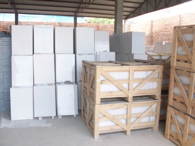 đá xẻ băm mặt chống chơn 